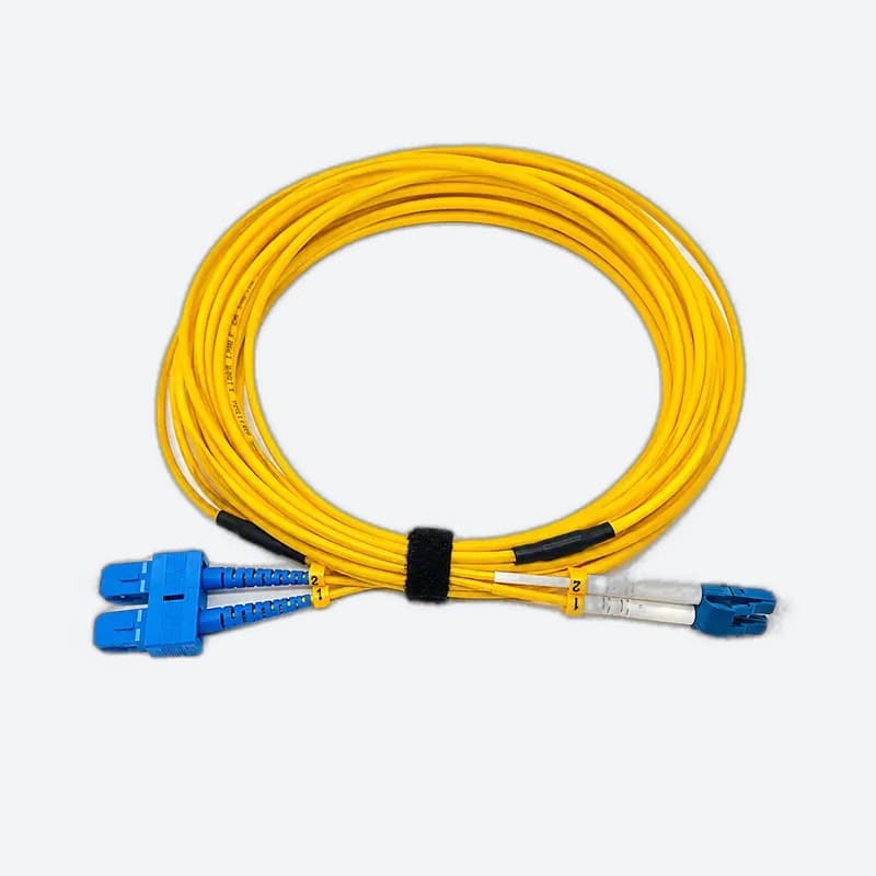 Cordon de brassage fibre optique duplex multimode OM3 – LC/SC – 20 m